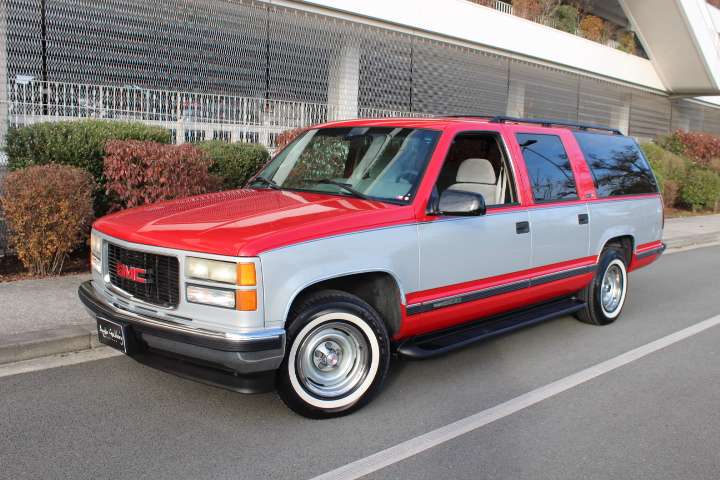 GMC Suburban