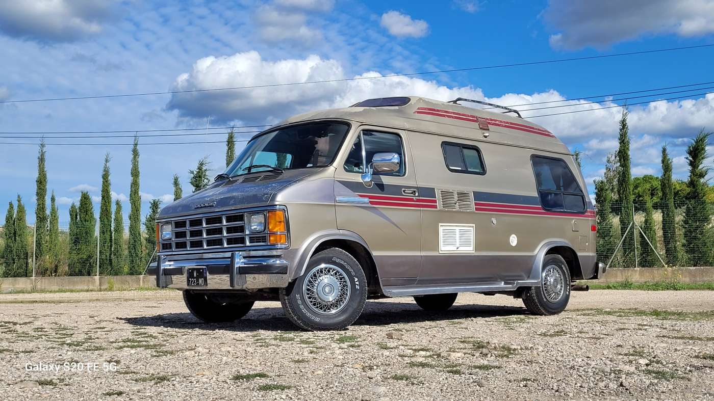 Dodge Van