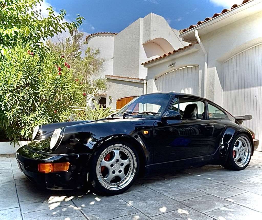 Porsche 964