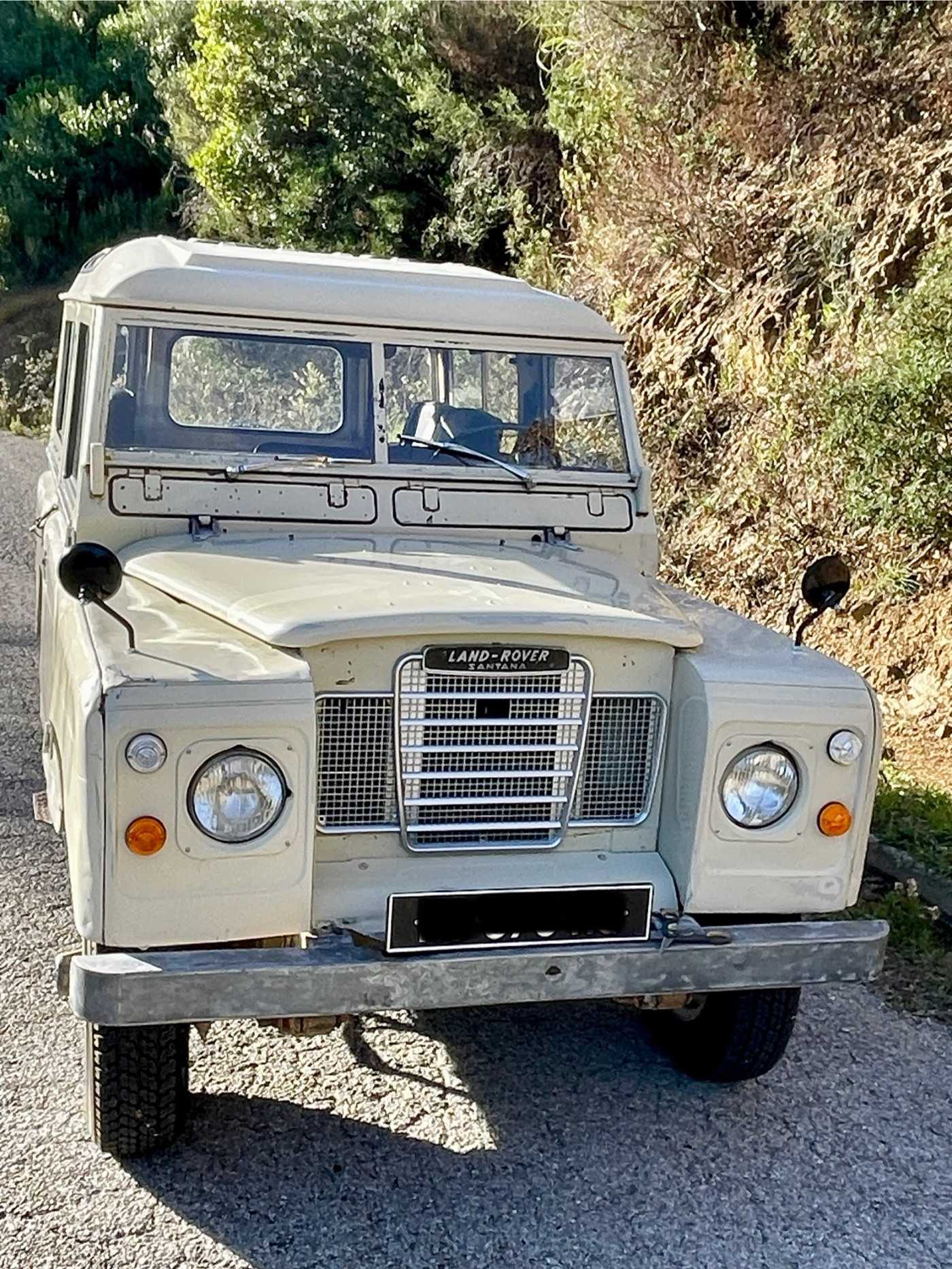 LandRover 88