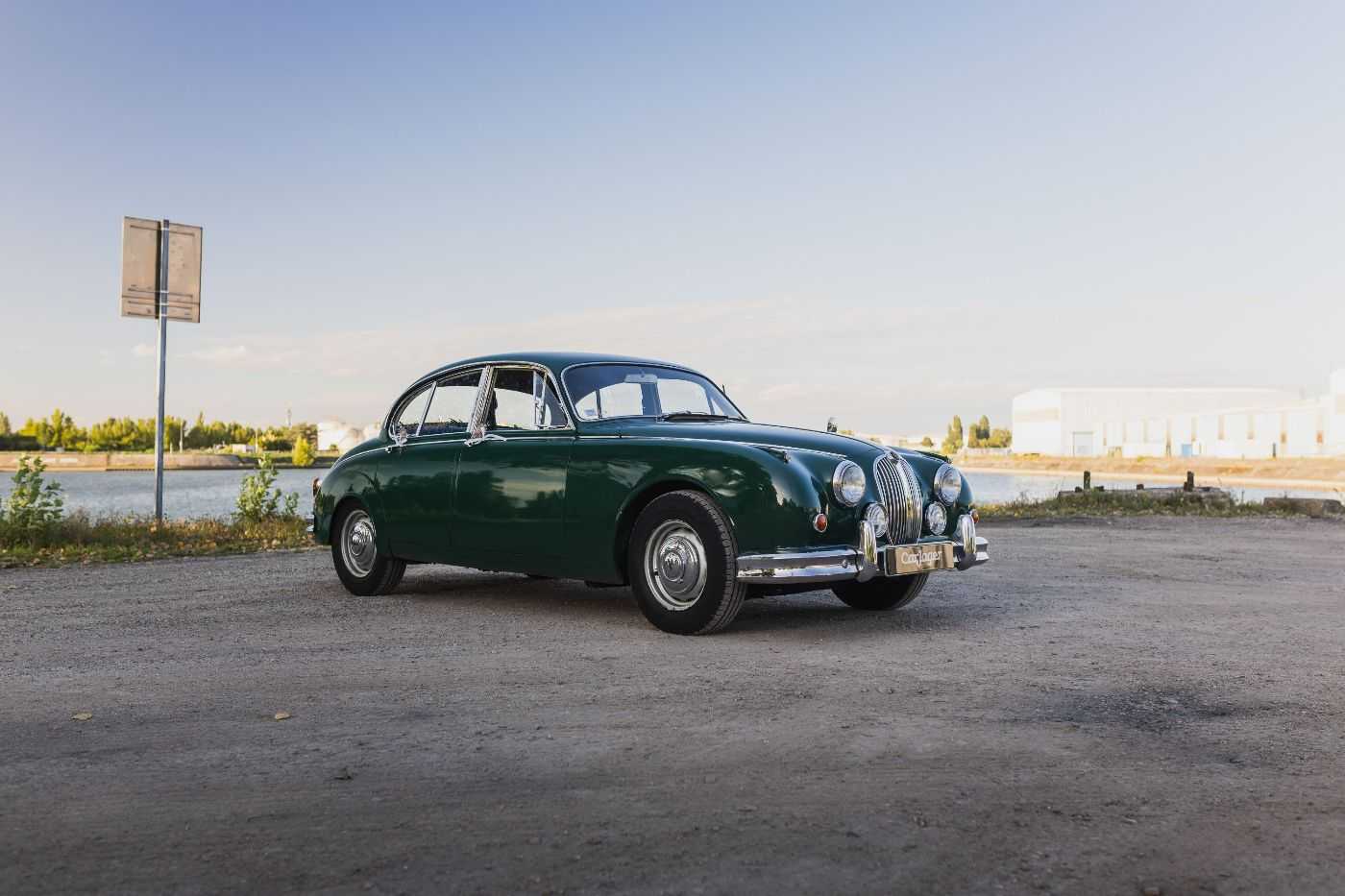 Jaguar MK 2