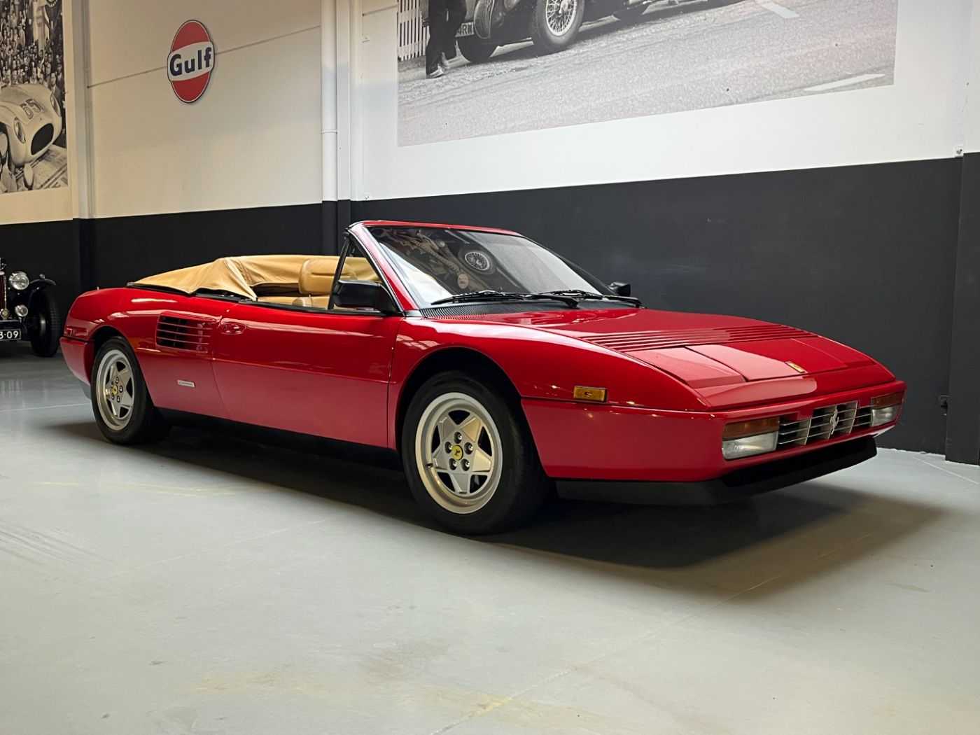 Ferrari Mondial