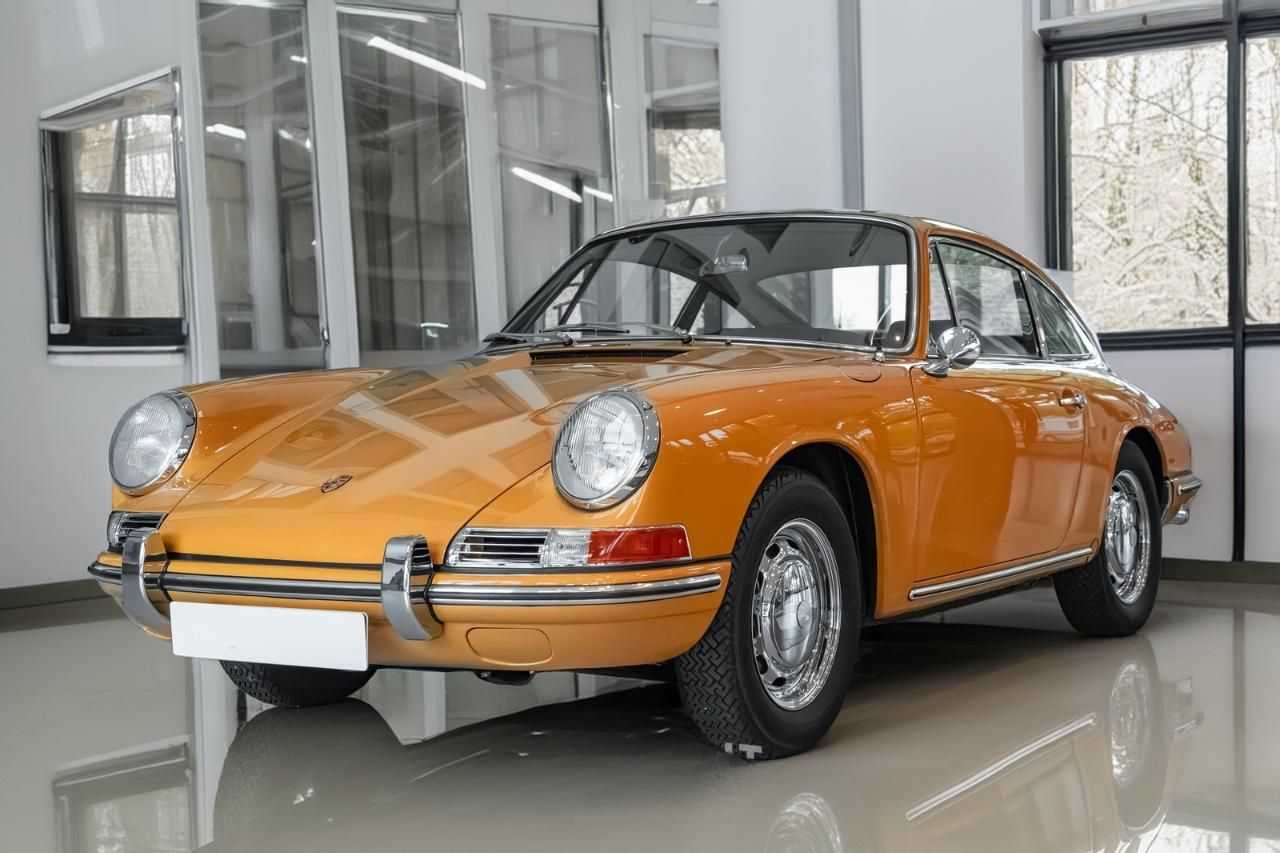 Porsche 911
