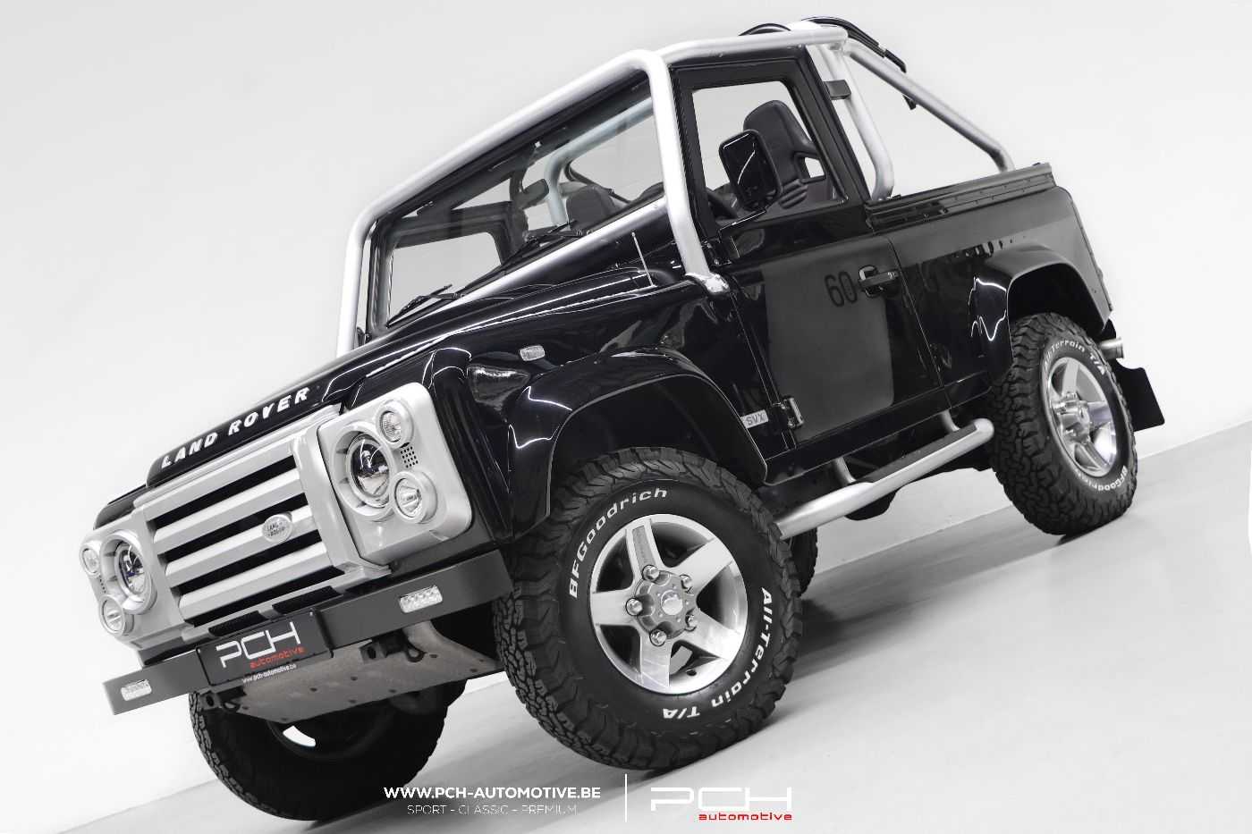 LandRover Defender