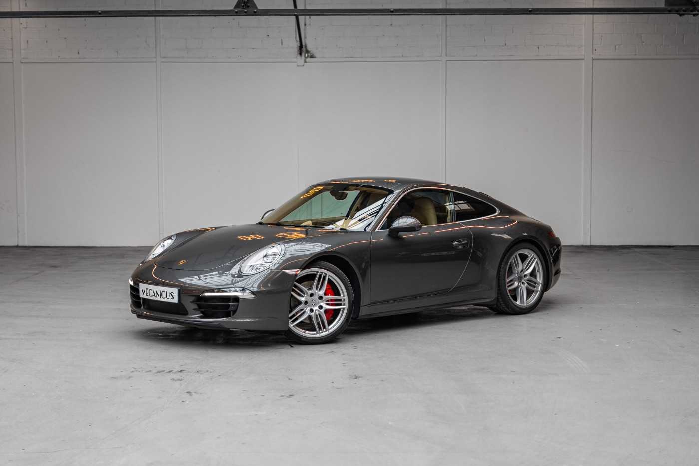 Porsche 991