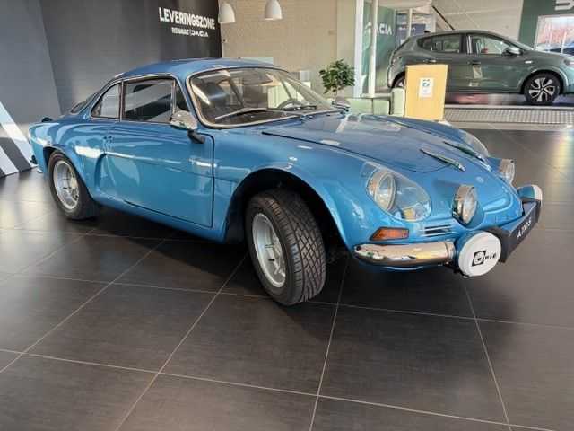 Alpine A 110