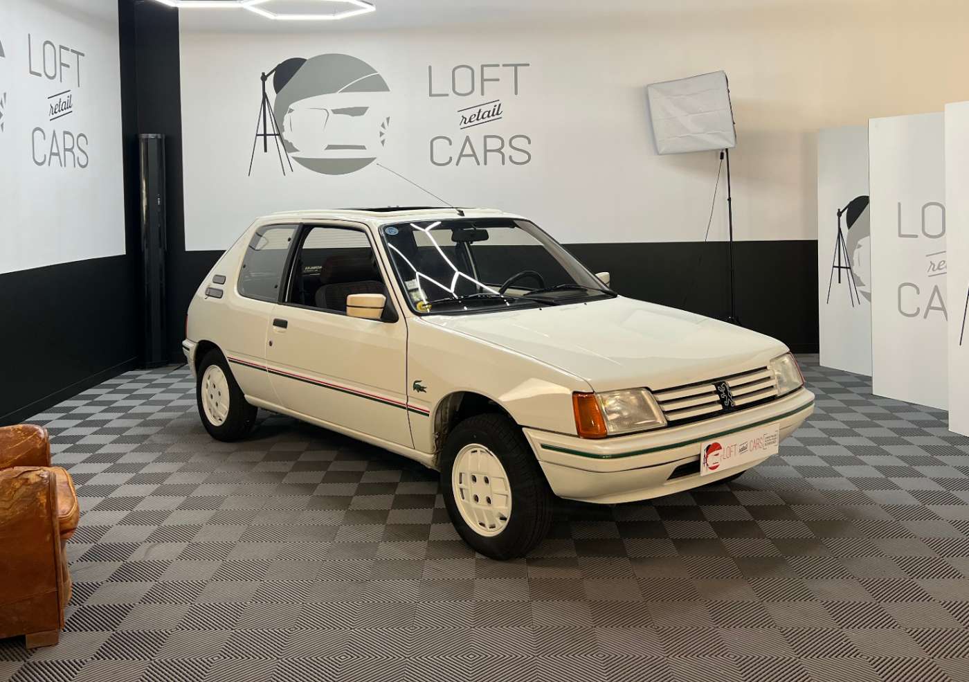 Peugeot 205