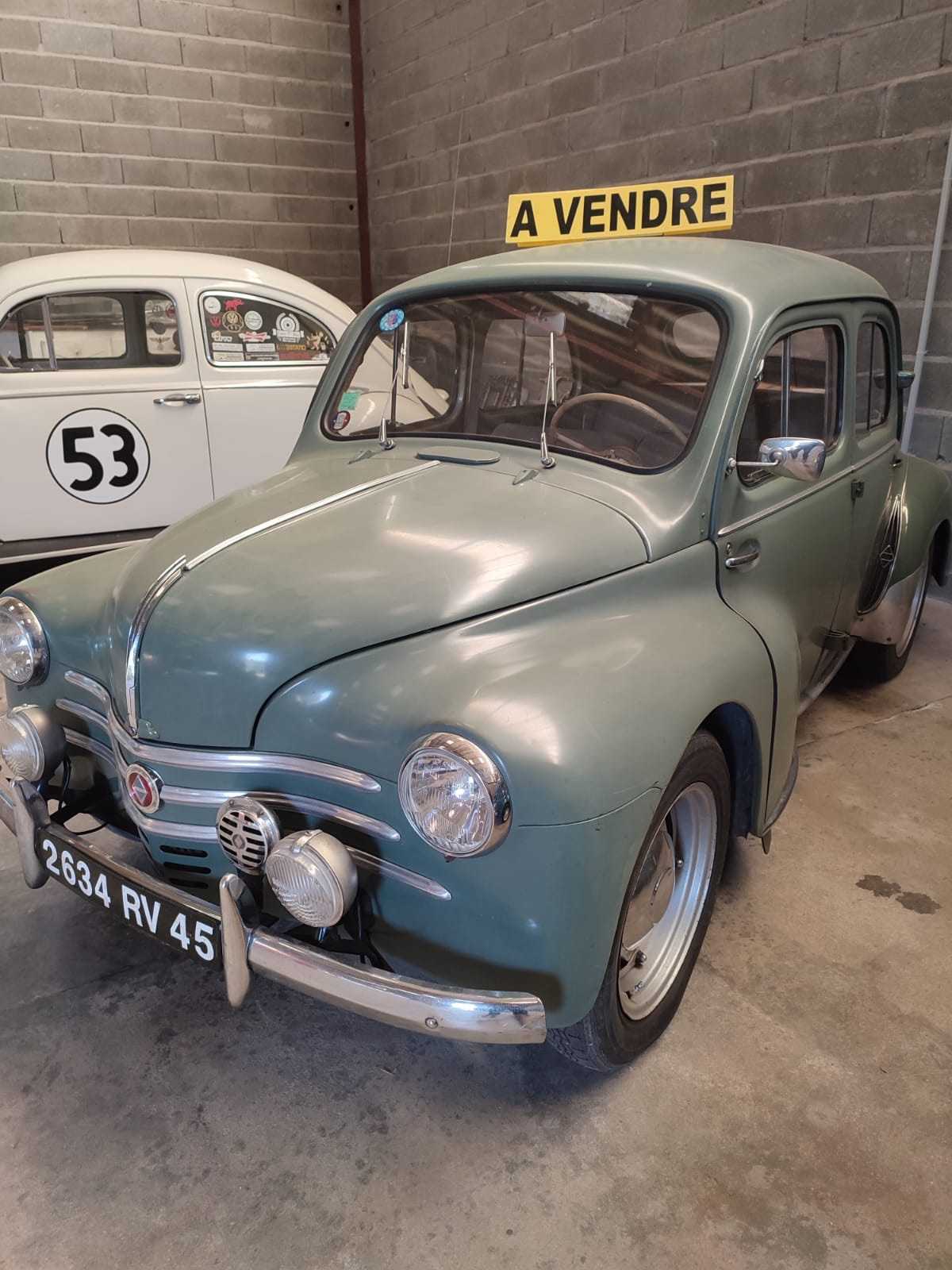 Renault 4 CV