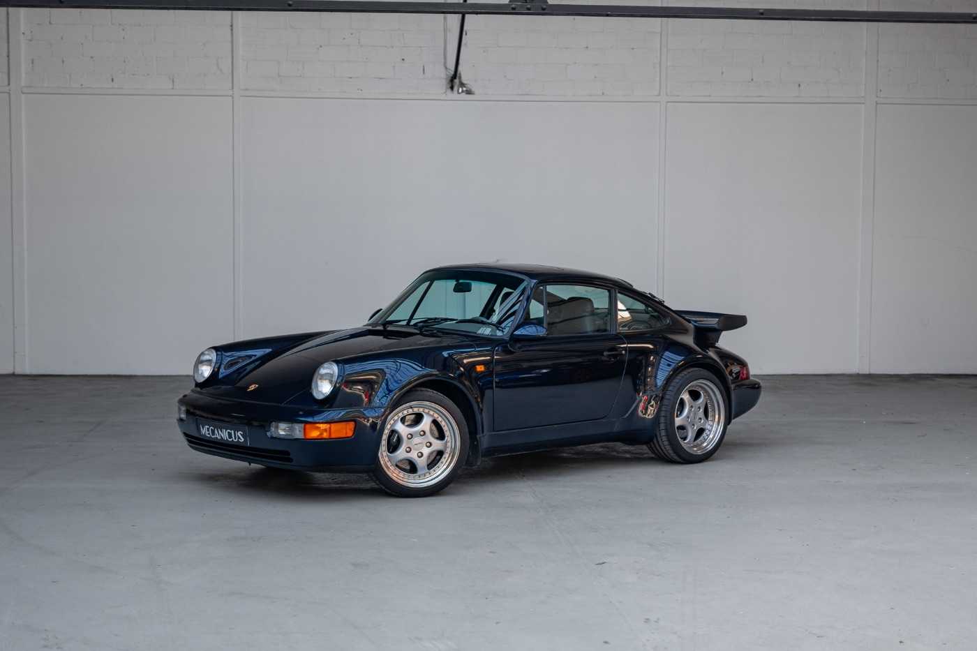 Porsche 964