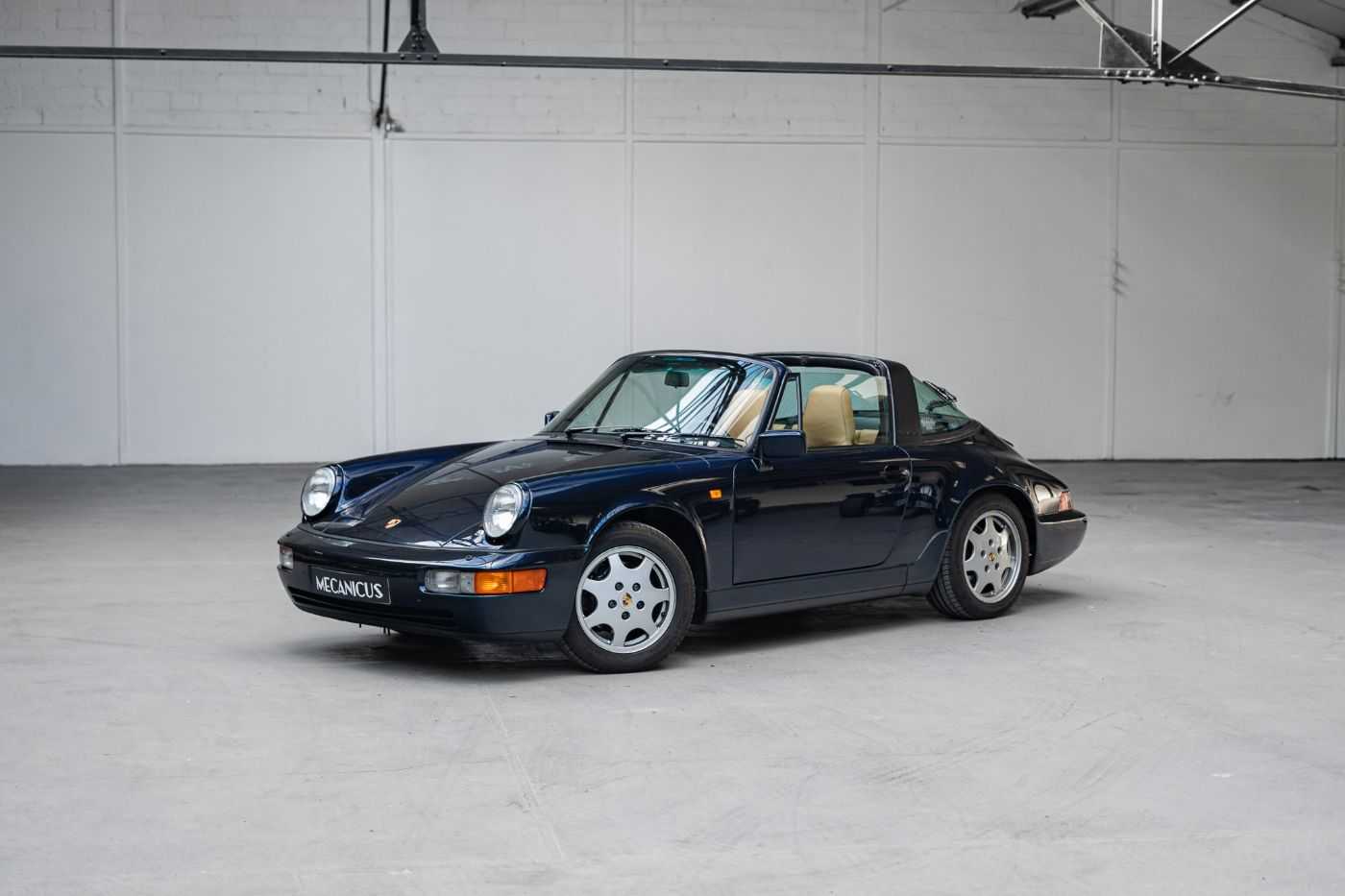 Porsche 964