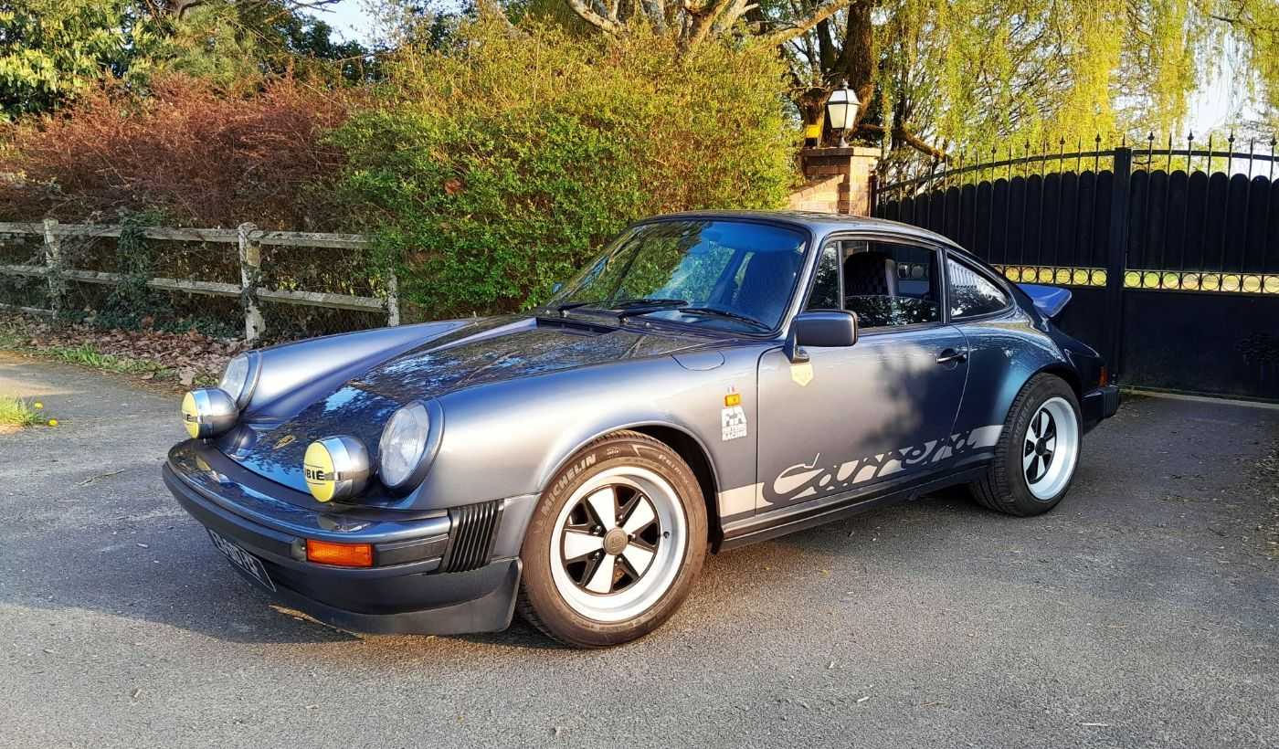 Porsche 911