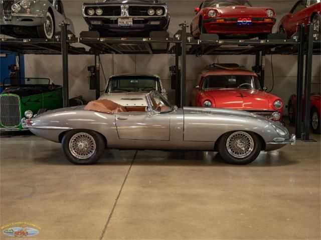 Jaguar Type E