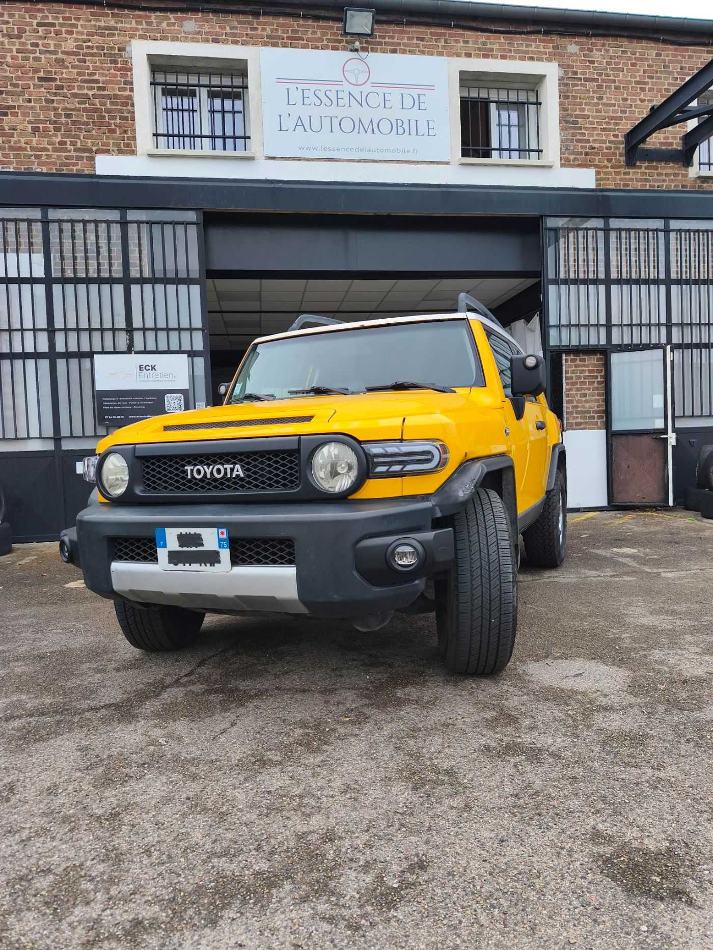 Toyota FJ
