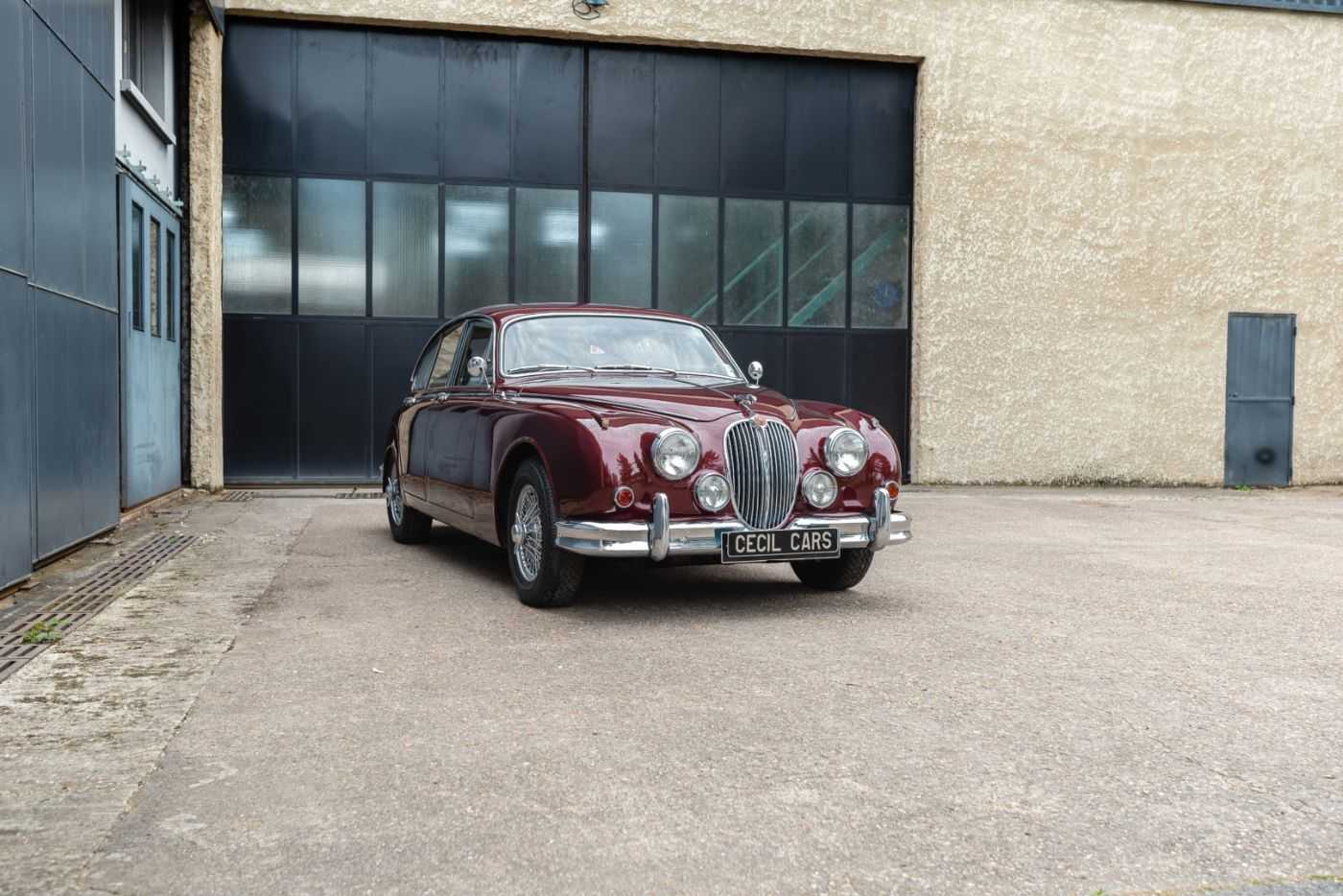 Jaguar MK 2