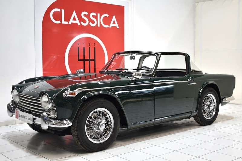 Triumph TR4