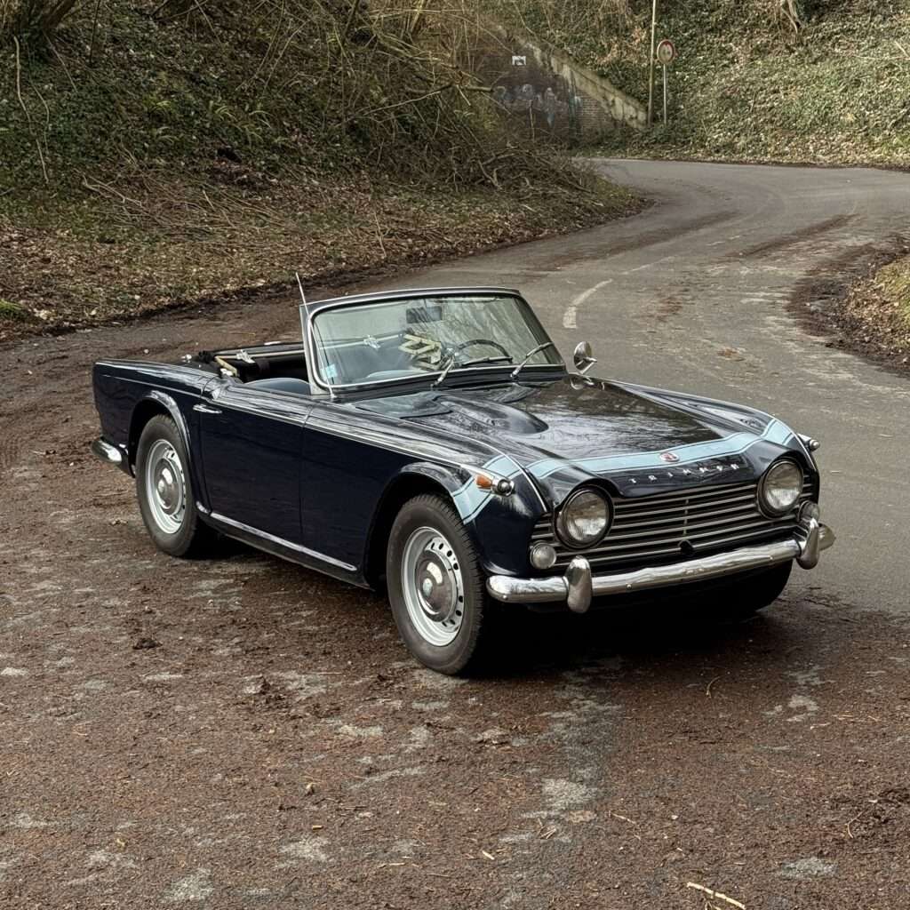 Triumph TR4