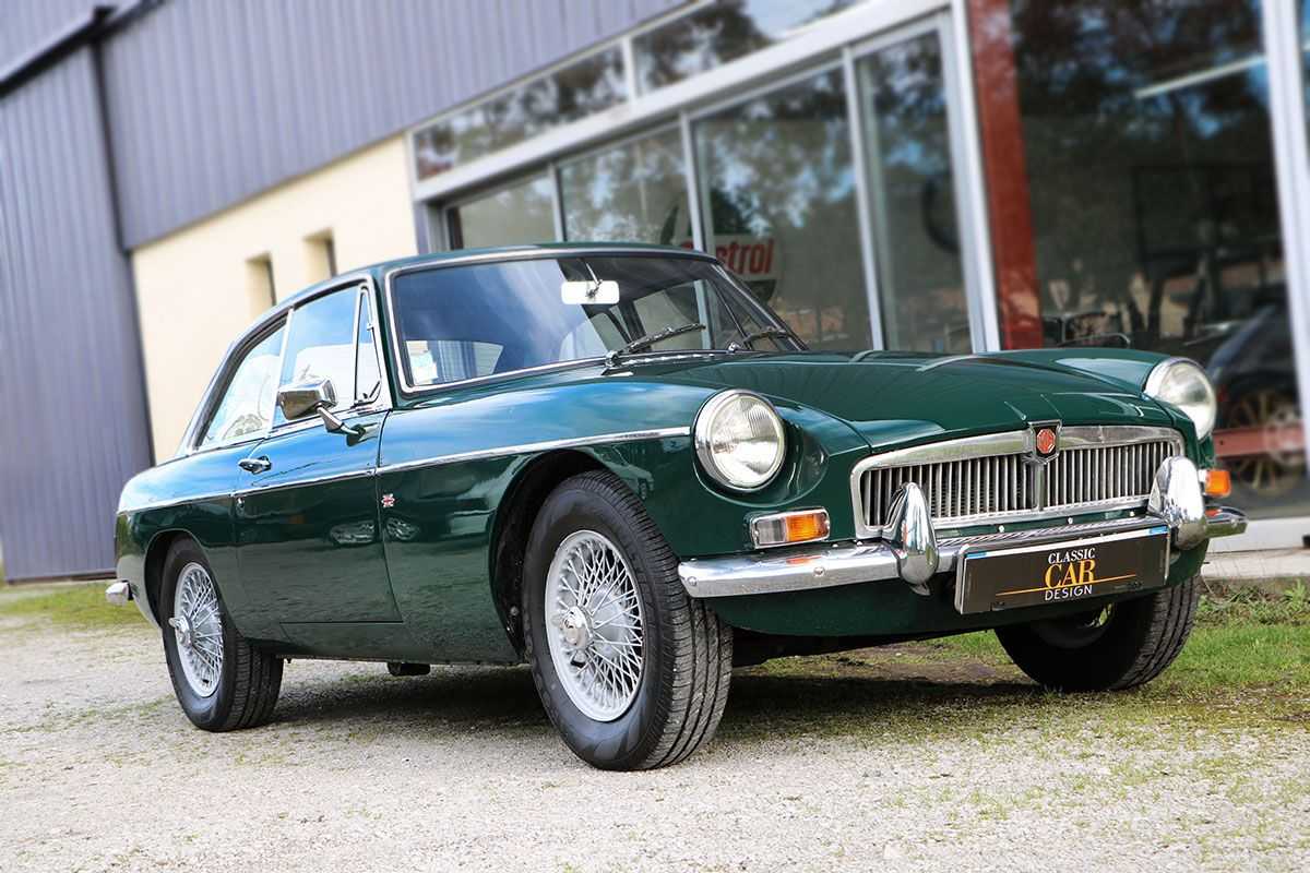MG B GT