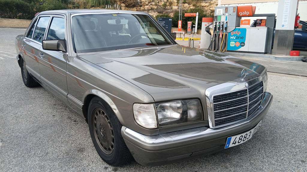 Mercedes-Benz SEL