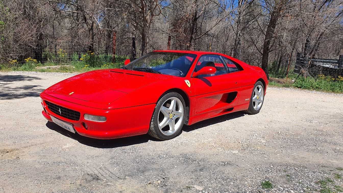 Ferrari 355