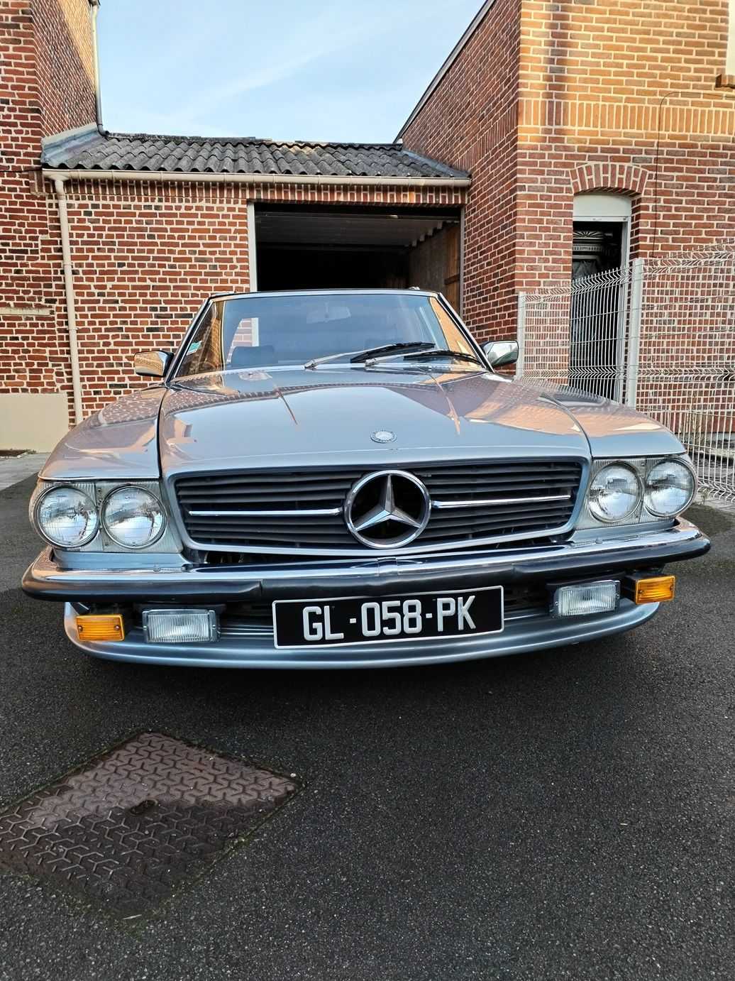 Mercedes-Benz SL
