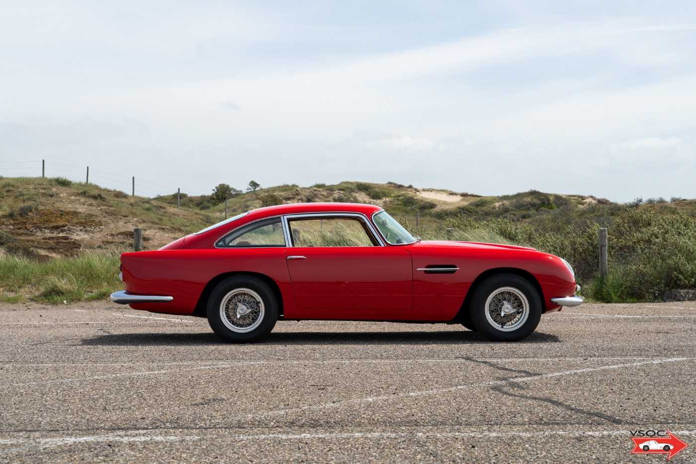 Aston Martin DB
