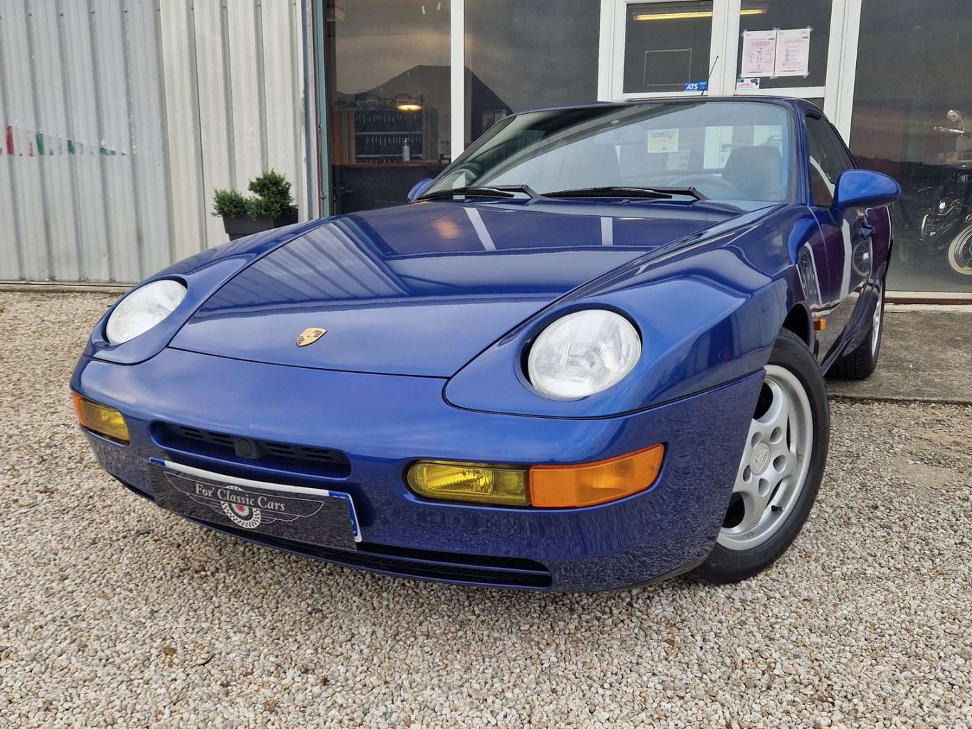 Porsche 968