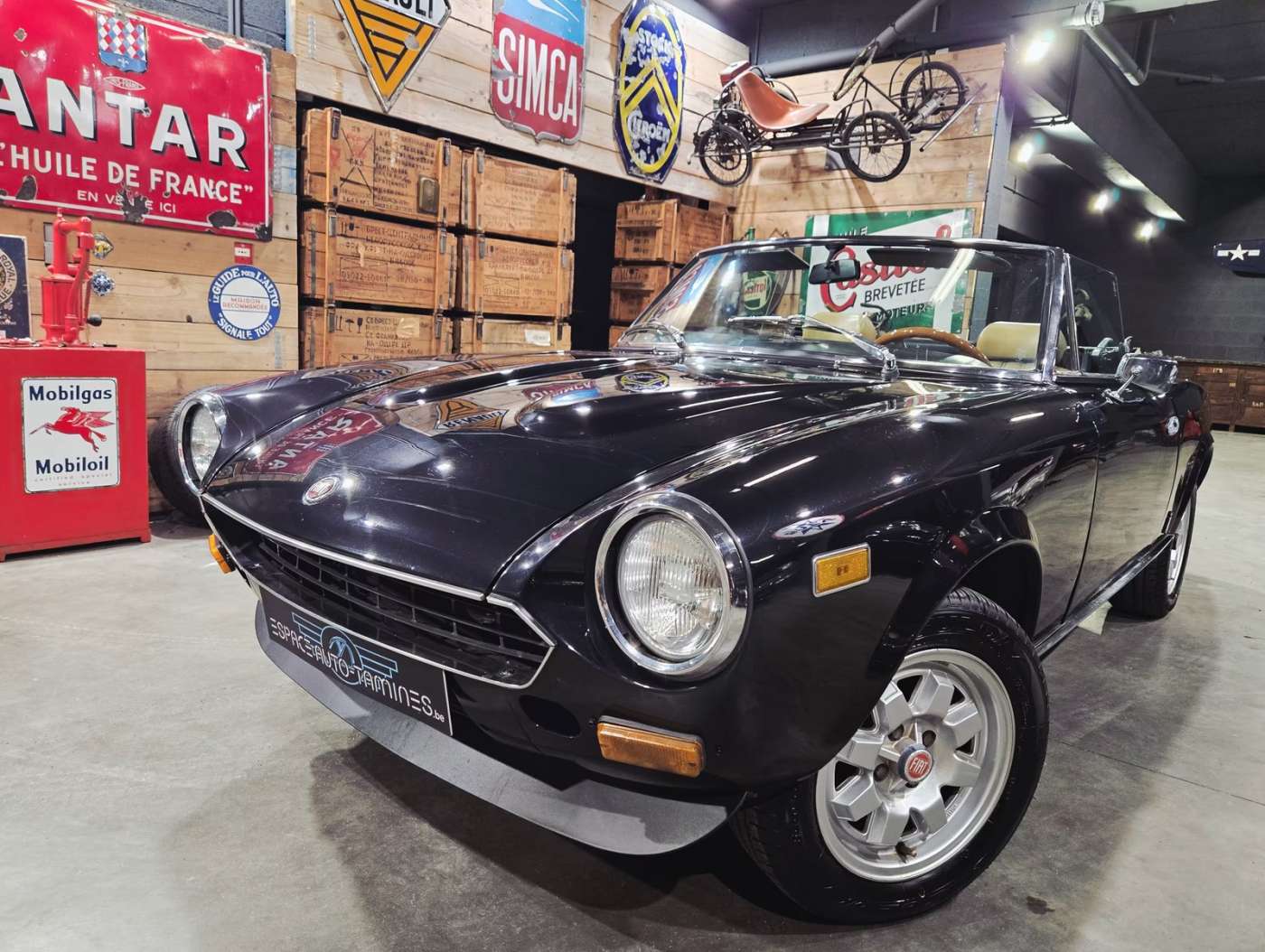 Fiat 124 Spider
