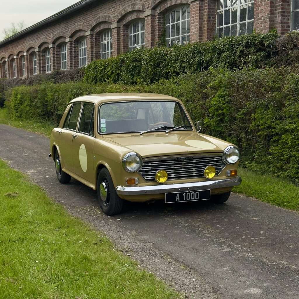 Morris 1300