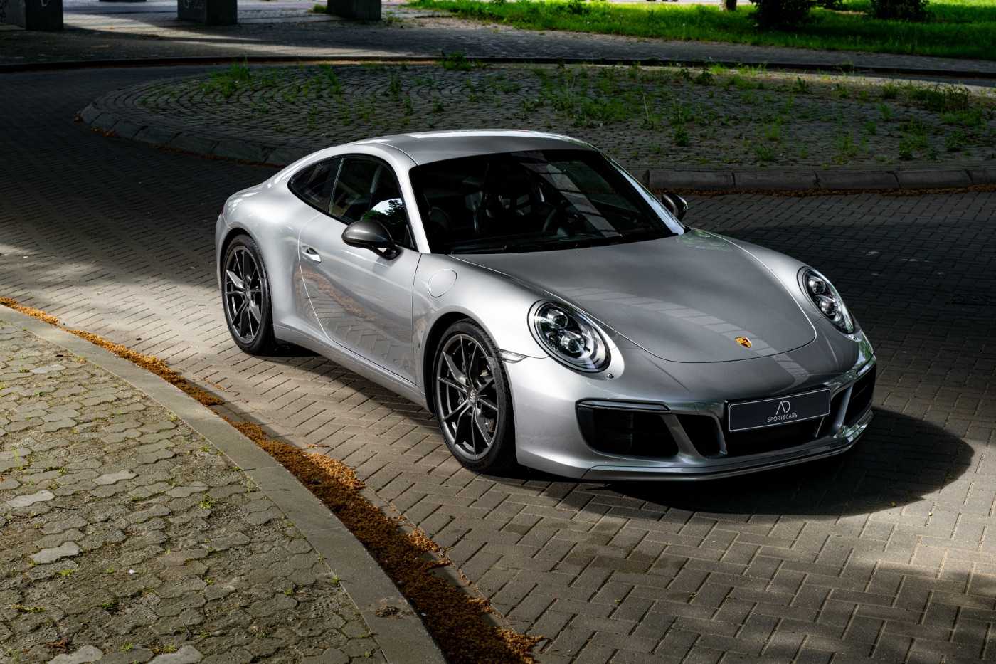 Porsche 991