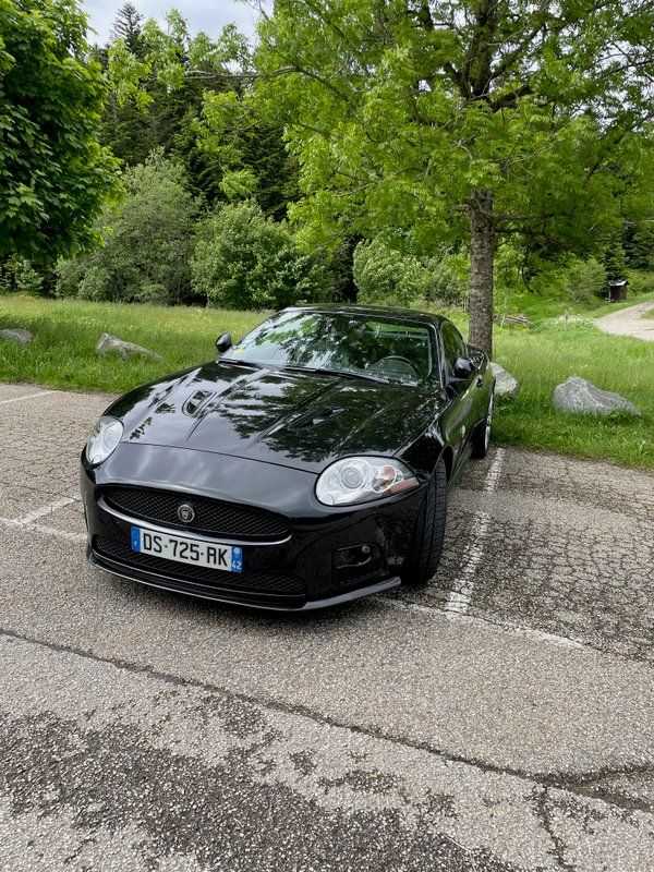 Jaguar XKR