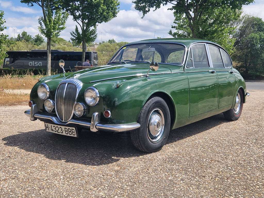 Daimler 250