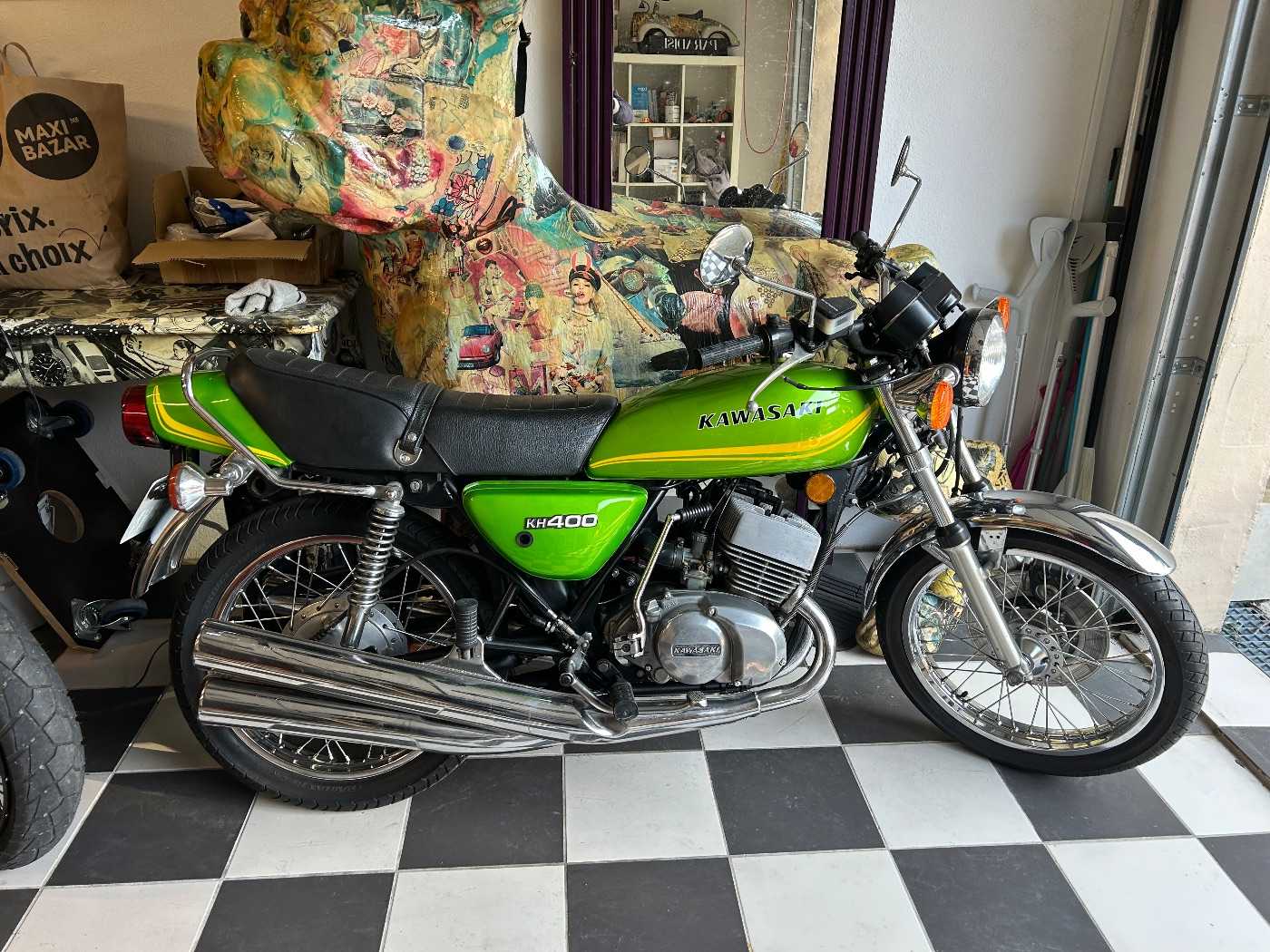 Moto Kawazaki
