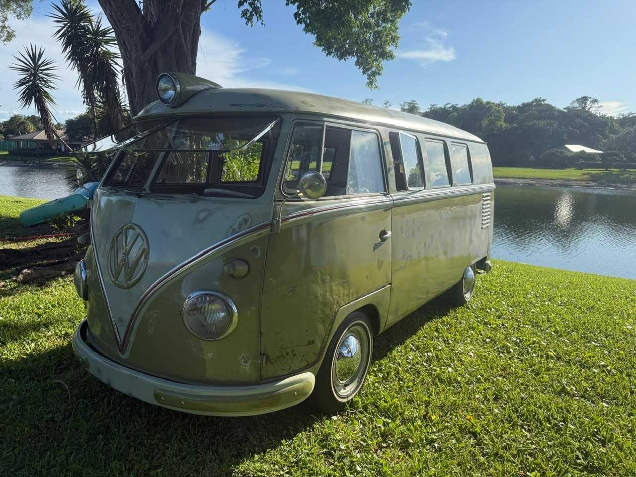 Volkswagen Combi