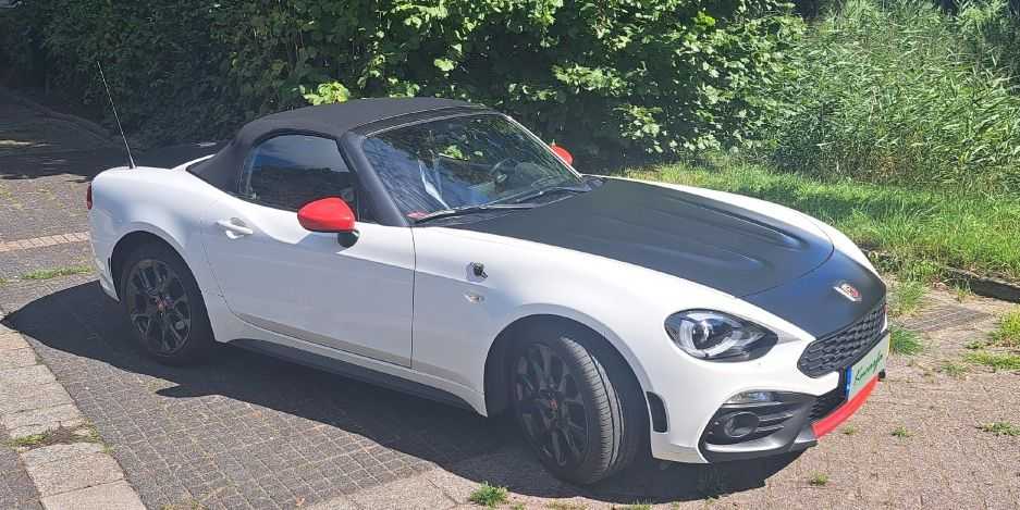 Abarth 124 Spider