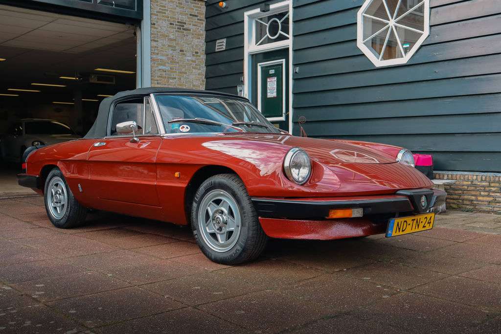 Alfa Roméo Spider