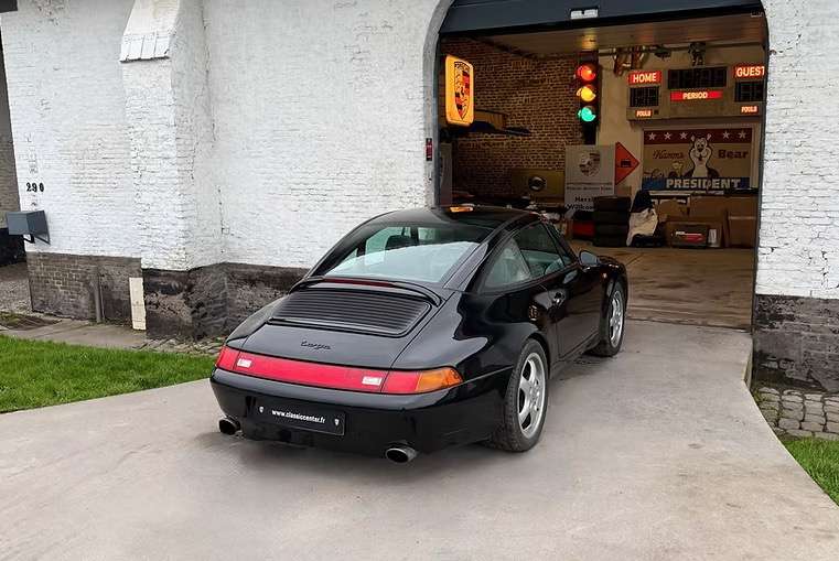 Porsche 993
