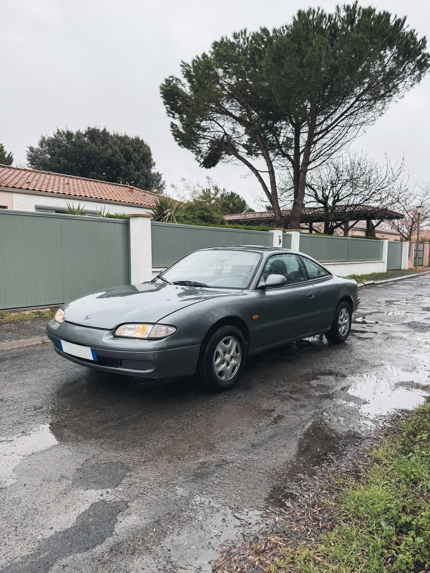 Mazda MX-6