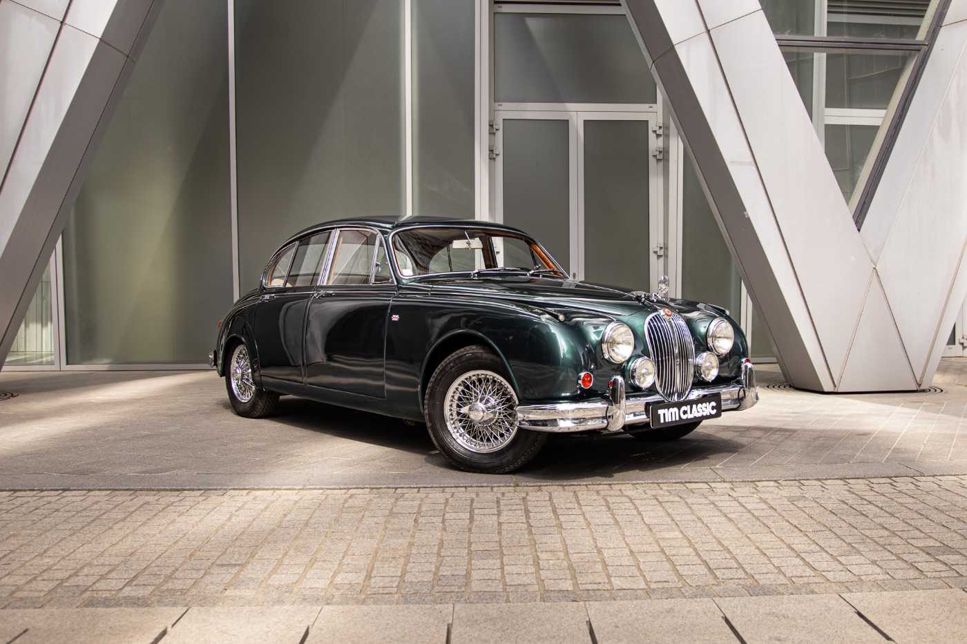 Jaguar MK 2