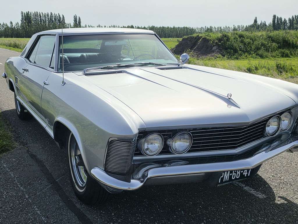 Buick Riviera