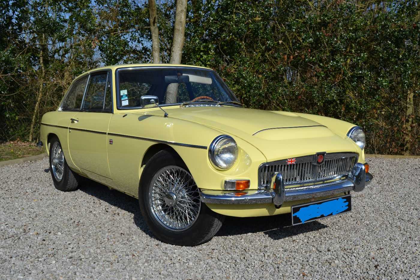 MG C