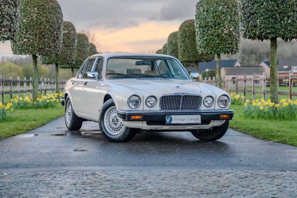 Jaguar Série - XJ