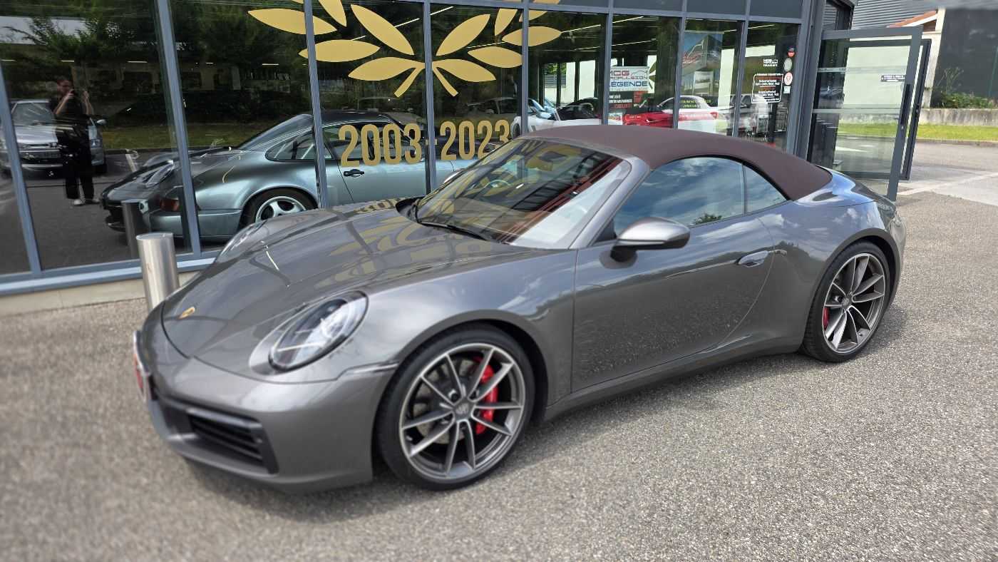 Porsche 992