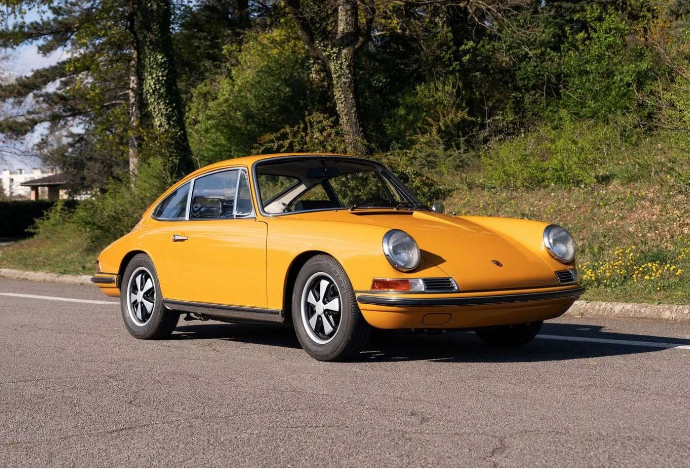 Porsche 911