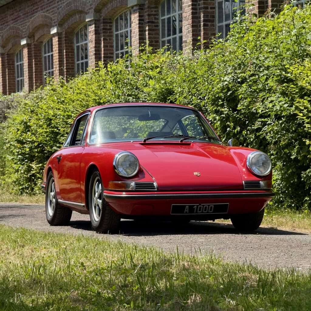 Porsche 911