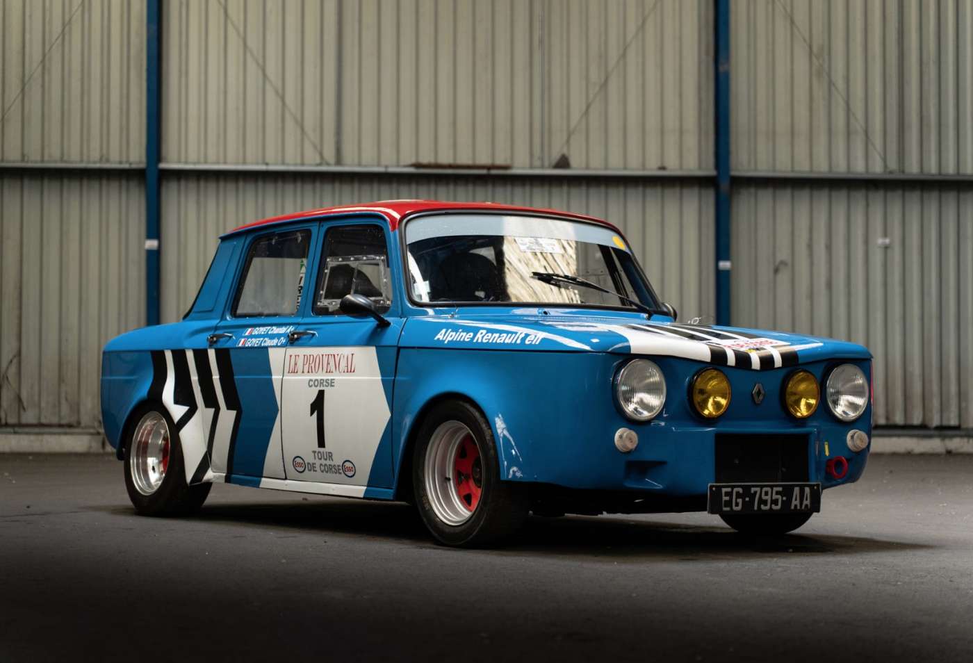 Renault R8