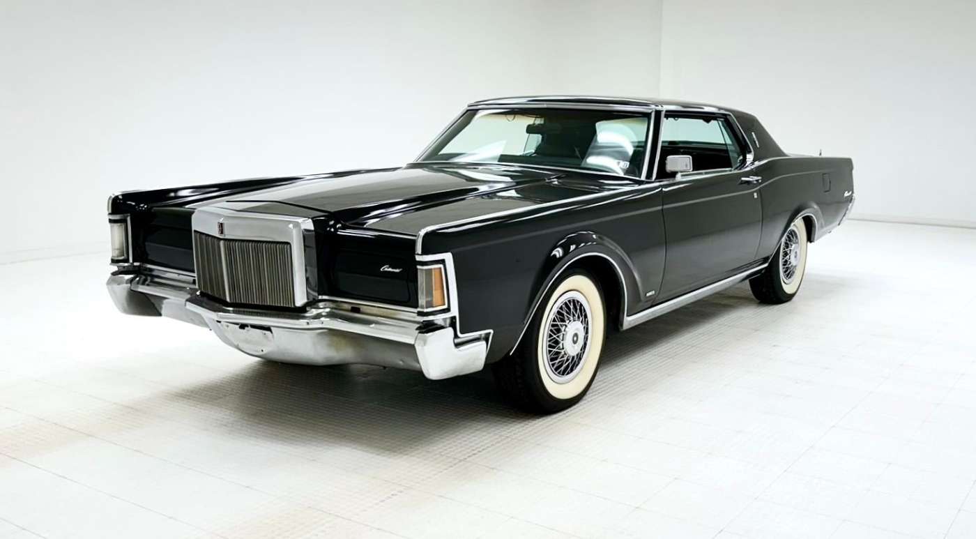 Lincoln Continental