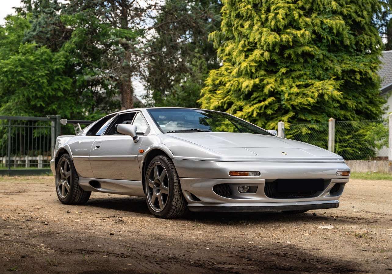 Lotus Esprit