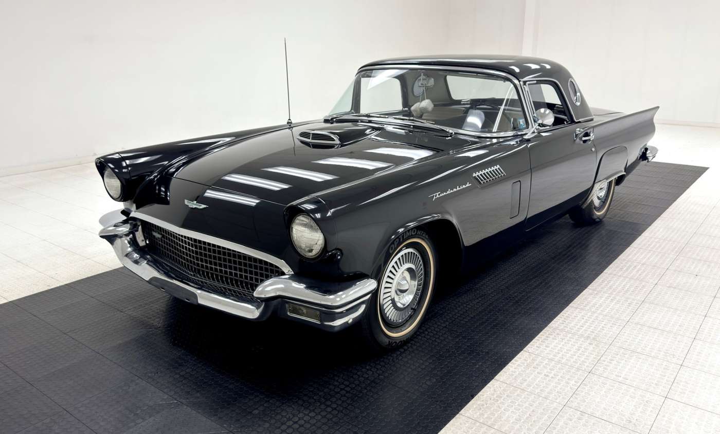 Ford Thunderbird
