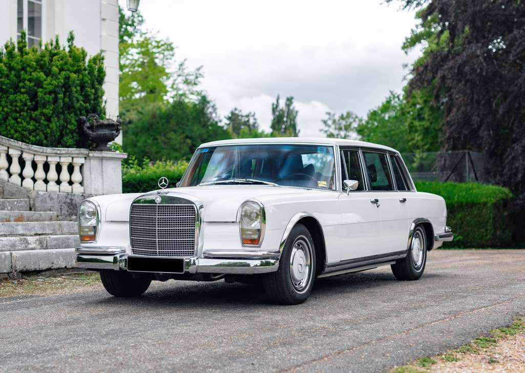 Mercedes-Benz 600 