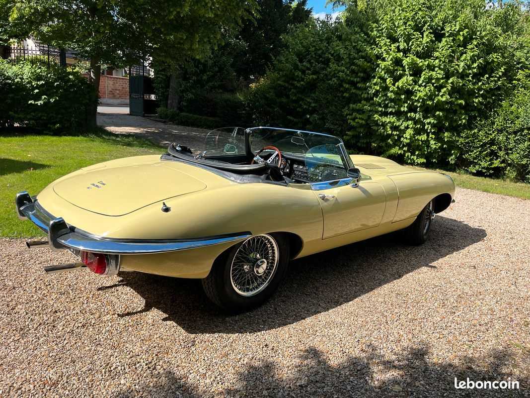 Jaguar Type E